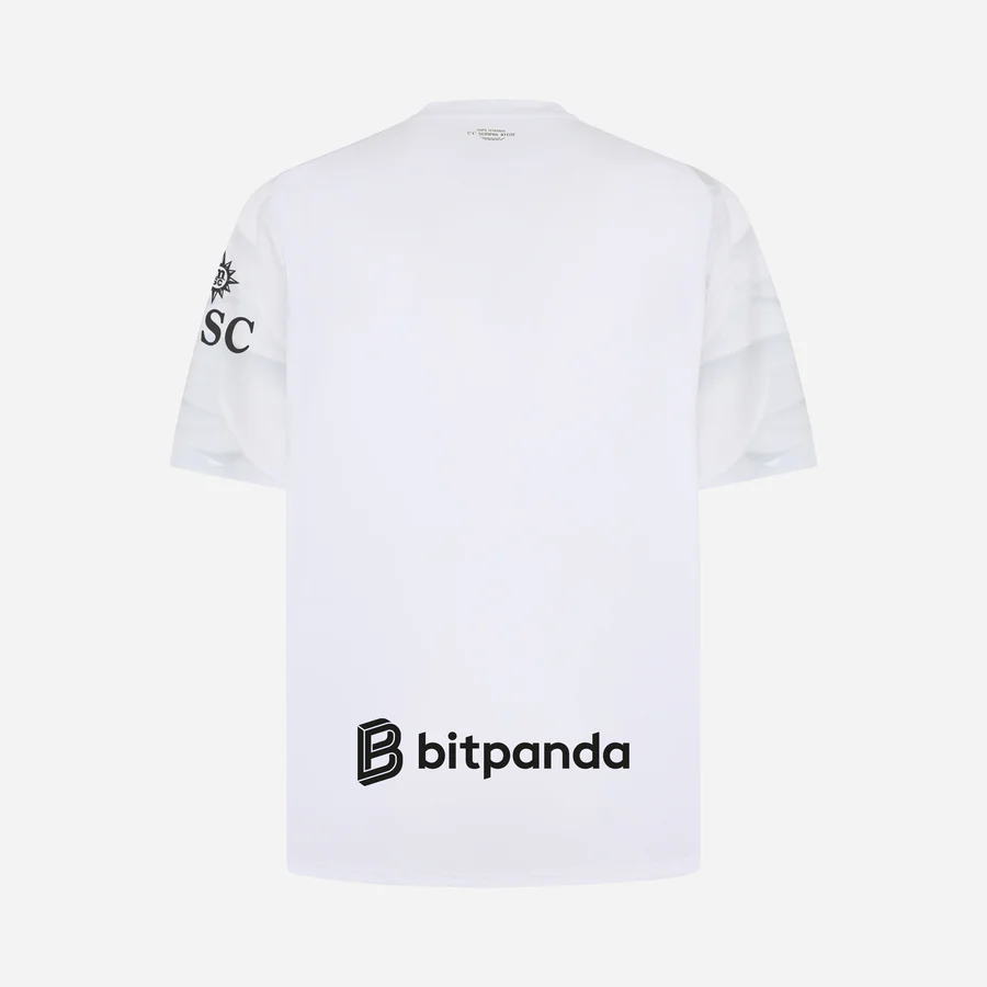 back-away-milan2627